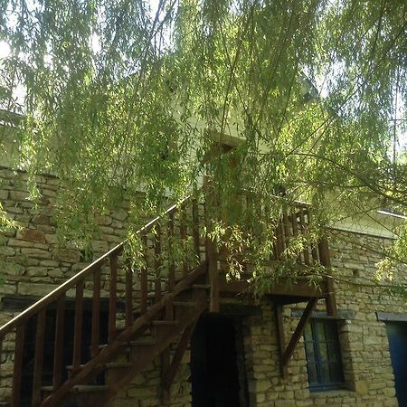 Le Guilloux Bed & Breakfast Saint-Ave Exterior photo